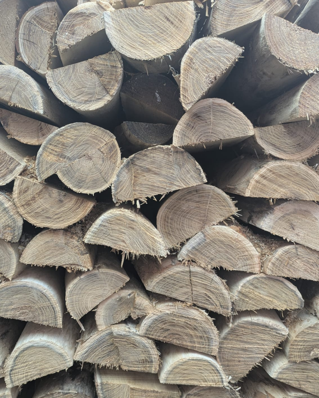 Holzpfahl aus Akazie